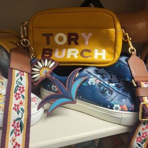 Tory Burch Perry Bombe Double Compartment Zip Top Bag